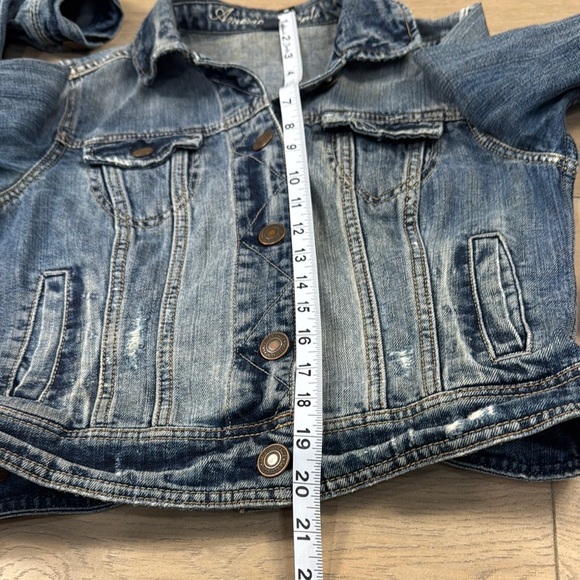 American Eagle Outfitters Women's Blue Denim Jacket - Picture 11 of 12